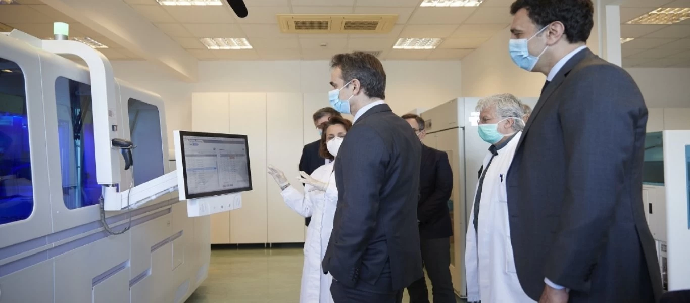 Κ. Μητσοτάκης από Εθνικό Κέντρο Αιμοδοσίας: «Μεγαλώνει η δυνατότητα για τεστ στον πληθυσμό»